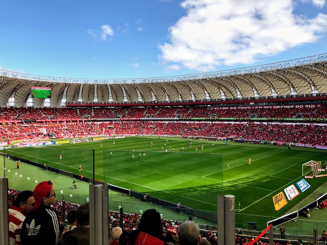5-4！2-1！欧冠神奇之夜：巴萨读秒绝杀，马竞10.